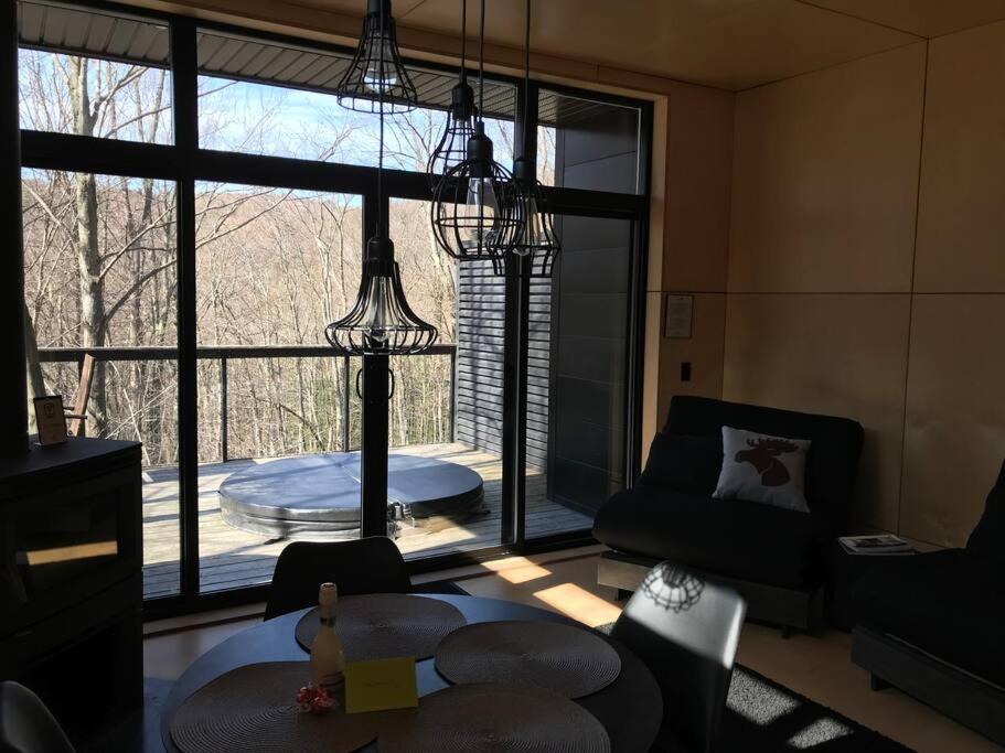 Cabin Sutton 252 - En Harmonie Avec La Nature! Villa Dış mekan fotoğraf